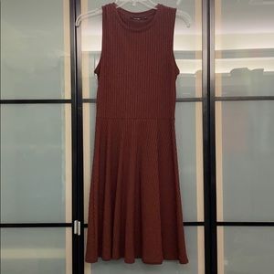 Midi Sleeveless Sweater Dress